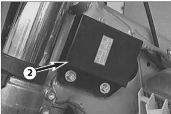 KTM 300 MXC (2002) - Checking the voltage regulator (Tympanium) - 5