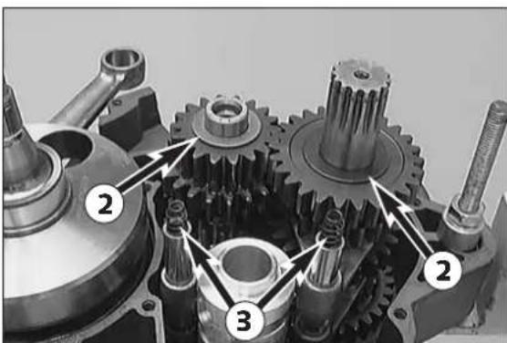 KTM 300 MXC (2002) - Parting of engine housing halves - 2