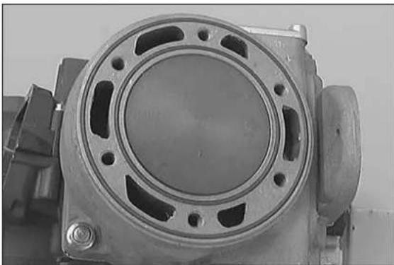 KTM 300 MXC (2002) - Mounting steering covers - 2