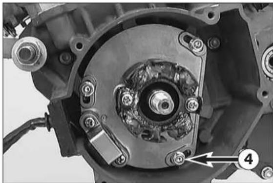 KTM 300 MXC (2002) - Mounting engine sprocket - 2