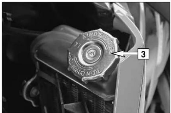 KTM 85 XC (2009) - Adjusting the throttle cable\* - 3