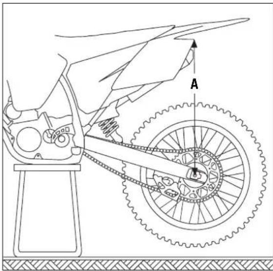 KTM 85 XC (2008) - Changing the spring preloading of the shock absorber - 1