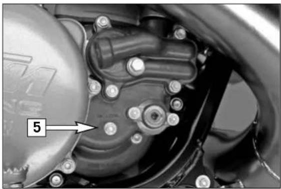 KTM 125 SXS (2007) - ! CAUTION - 2