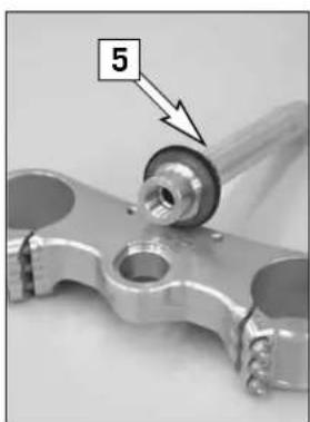 KTM 125 SXS (2007) - Changing the fork offset (caster - 6