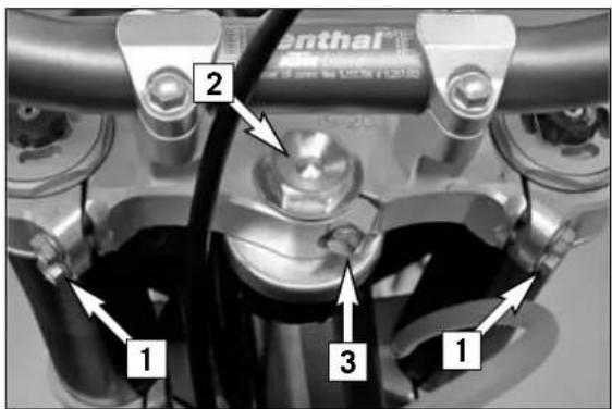 KTM 125 SXS (2007) - ! CAUTION - 2