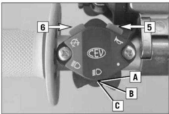 KTM 250 XC-F (2007) - Short circuit button (XC) - 1