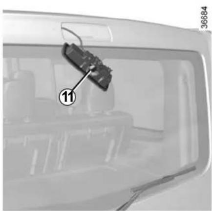 RENAULT Talisman (2015) - REAR LIGHTS: changing bulbs (4/4) - 2