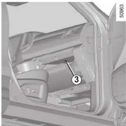 RENAULT Koleos (2016) - INTERIOR LIGHTING: changing bulbs (1/2) - 4