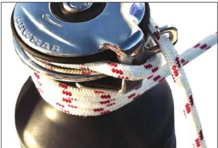 Lewmar Revo - Using the winch - 3