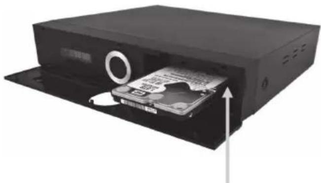 XORO HRK 7672 HDD - Festplattenschacht - 1