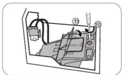 Technical diagram of a mechanical assembly with numbered components and directional arrows indicating flow or movement.