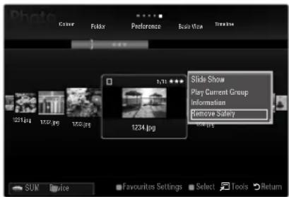SAMSUNG UE40B8090XW - Entering the Media Play (USB & DLNA) Menu - 4