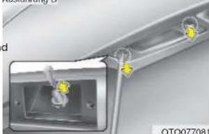 HYUNDAI H-1 Grand Starex (2008) - Glühlampe der dritten Bremsleuchte ersetzen (ausstattungsabhängig) - 3