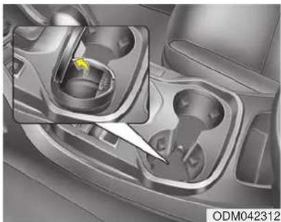 HYUNDAI Grand Santa Fe (2017) - Aschenbecher (ausstattungsabhängig) - 1