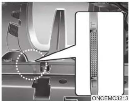 HYUNDAI Grand Santa Fe (2017) - Motorölstand prüfen (Benzinmotor) - 1
