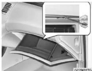 HYUNDAI Azera (2005) - G270K01TG-GST HANDSCHUHFACHLEUCHTE - 1