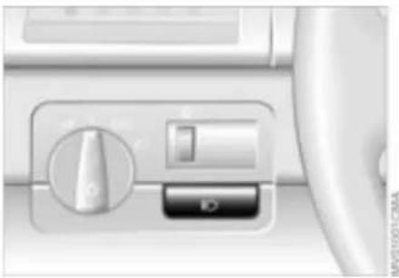 BMW 330Ci Coupe (2003) - Interior lamps - 1