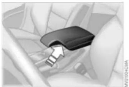 BMW 330Ci Coupe (2003) - Storage compartments - 1
