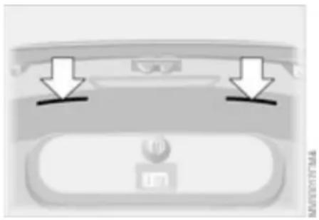 BMW 330Ci Coupe (2003) - Luggage compartment lid - 2