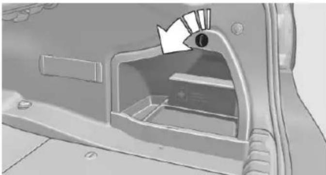 BMW 328i Sedan (2015) - Manually unlocking fuel filler flap - 1