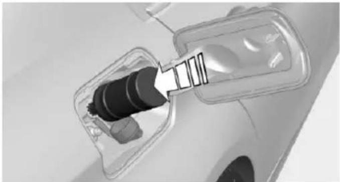 BMW 328i Sedan (2015) - Adding the reducing agent - 2