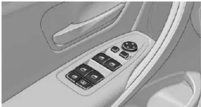 BMW 328i Sedan (2015) - Hint - 2