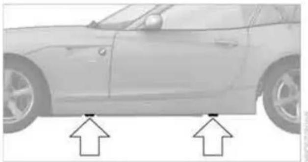 BMW Z4 sDrive30i Roadster (2009) - Changing wheels - 2