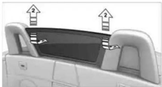 BMW Z4 sDrive30i Roadster (2009) - Removing the wind deflector - 1