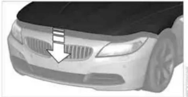 BMW Z4 sDrive30i Roadster (2009) - Hood - 4