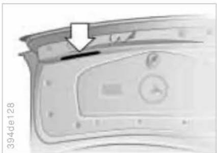 BMW M5 (2001) - Opening from inside the vehicle - 1