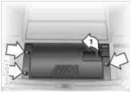 BMW M5 (2001) - Battery - 1