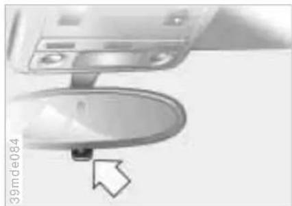 BMW M5 (2001) - To activate and deactivate the alarm system - 2