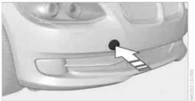 BMW M3 (2011) - Access to screw thread - 1