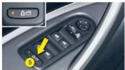 Car control panel interface with yellow arrow and number 5, showing navigation buttons and a lock icon