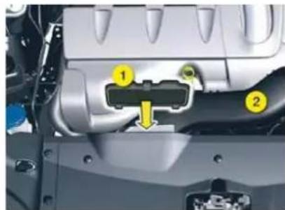 Technical diagram of a mechanical component with numbered parts and a highlighted section showing a yellow arrow indicating direction.