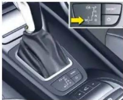 CITROEN C5 Dag (2008) - DRIVING - 2
