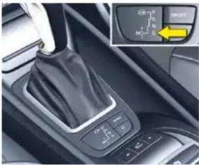 CITROEN C5 Dag (2008) - DRIVING - 1