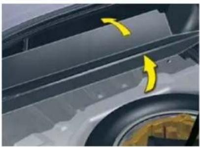 CITROEN C5 Dag (2008) - Access to the spare wheel - 1