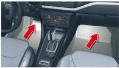 CITROEN C5 Dag (2009) - WELCOME LIGHTING - 1