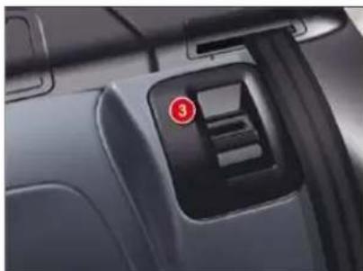 CITROEN C5 Dag (2009) - Returning the seat back to its original position - 1
