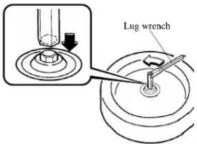 Lug wrench
