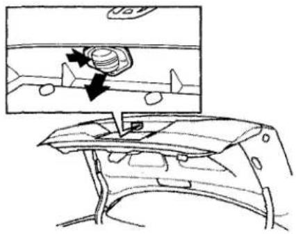Honda Accord Coupe (2001) - Replacing a Rear License Bulb - 1