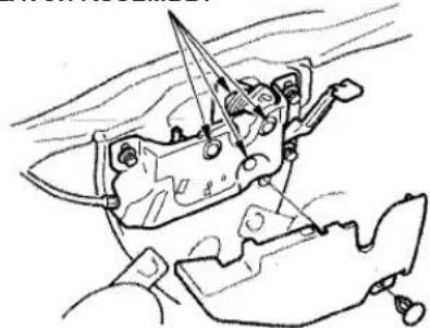 Honda Accord Coupe (2001) - Hood Latch - 1