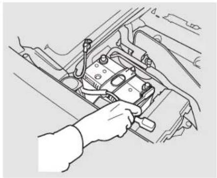 Honda S2000 (2002) - Battery - 1
