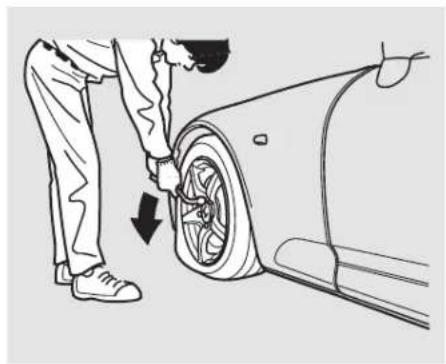 Honda S2000 (2002) - Changing a Flat Tire - 2