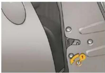 PEUGEOT 206 (2009) - Einbau einer Sitzerhöhung - 1