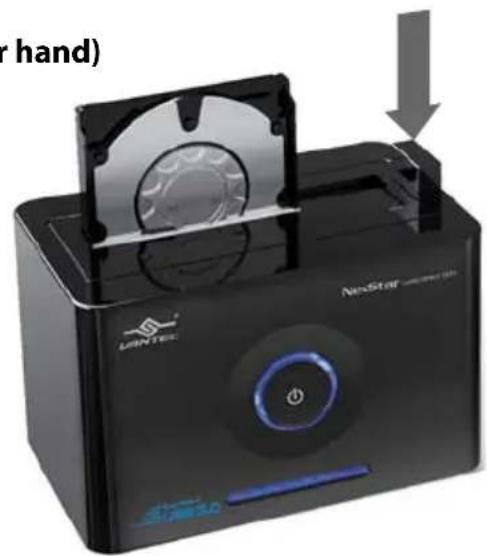 Vantec NexStar NST-D300S3-BK - Warning: Please push power button & turn off unit before removing the hard drive! - 1