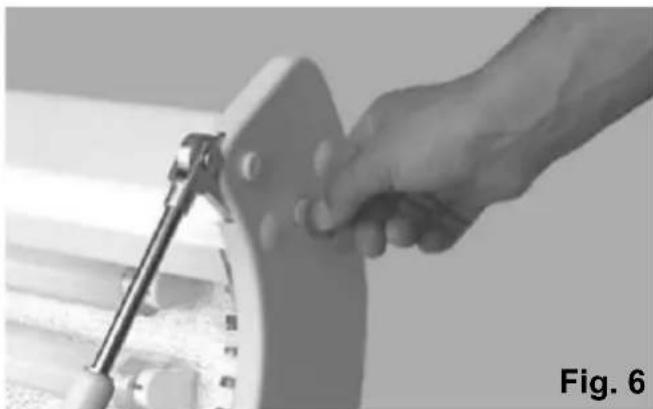 Dr. Kern Excellent 42/4 - Assembly of the tanning appliance Assembly of the bench - 6