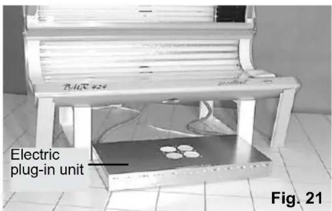 Dr. Kern Excellent 42/4 - Mounting the ballast tray on sunbeds with compact base - 1