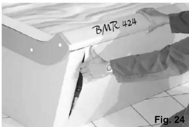 Dr. Kern Excellent 42/4 - Mounting the ballast tray on sunbeds with compact base - 4